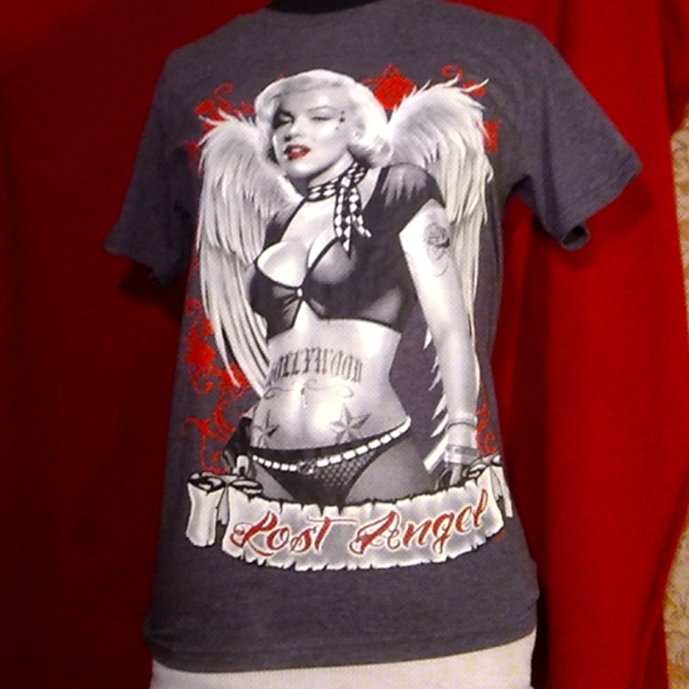 'Delta' Ringspun Sz. M distressed "lost angel" t-shirt.